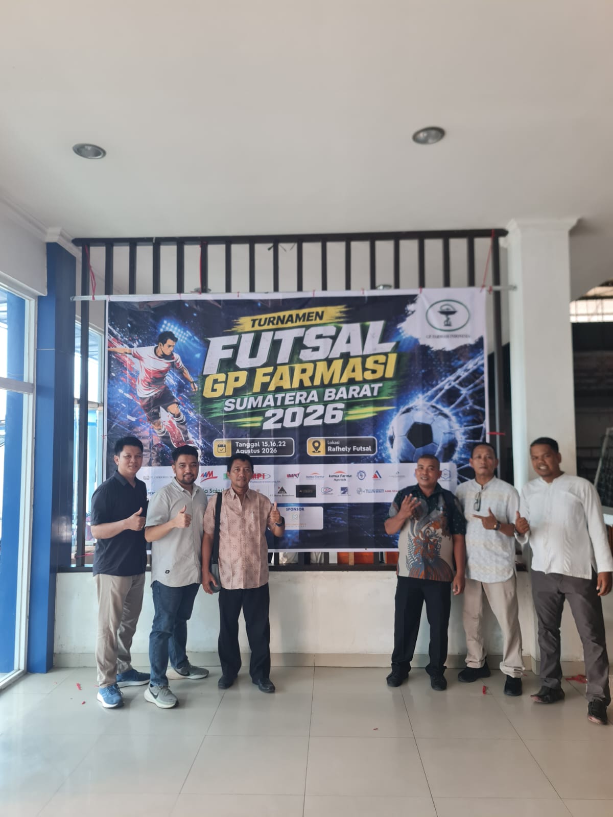 Edisi Kedua Sukses Besar, 28 Tim Ramaikan Turnamen Futsal GP Farmasi Sumbar 2026